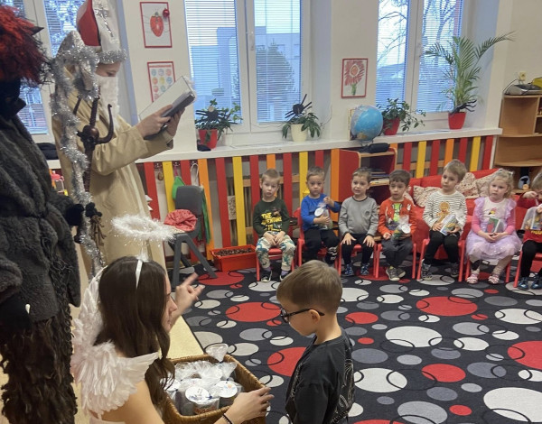 mikuláš ve školce